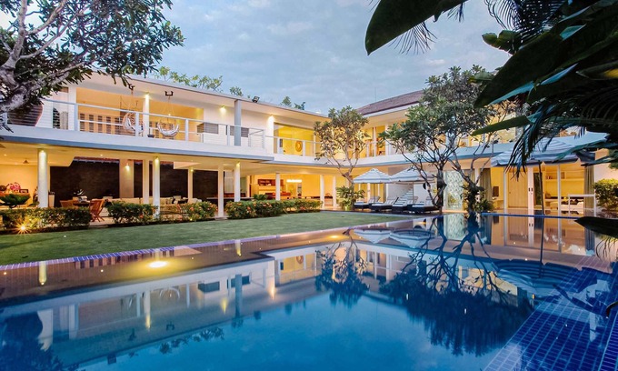 Jimbaran Bay Villa | CassaMia Bali