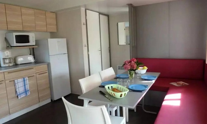 Sainte-Catherine-de-Fierbois Casa | Castel Camping Parc de Fierbois ***** - Mobile home - 3 bedrooms - 1 bathroom - Classic 6 people