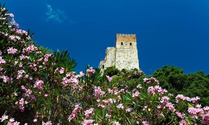Galtelli Hotel | Castello Malicas