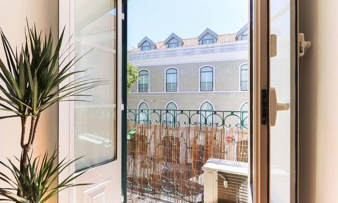 Santa Maria Maior Apartamento | Castelo Premium by Homing