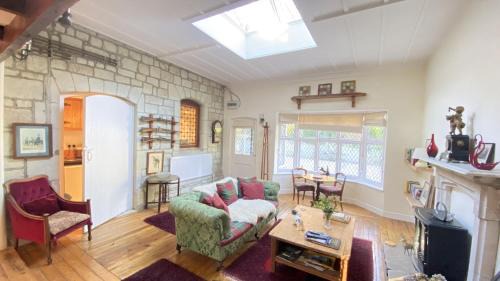 Ventnor Casa | Castle Coach House