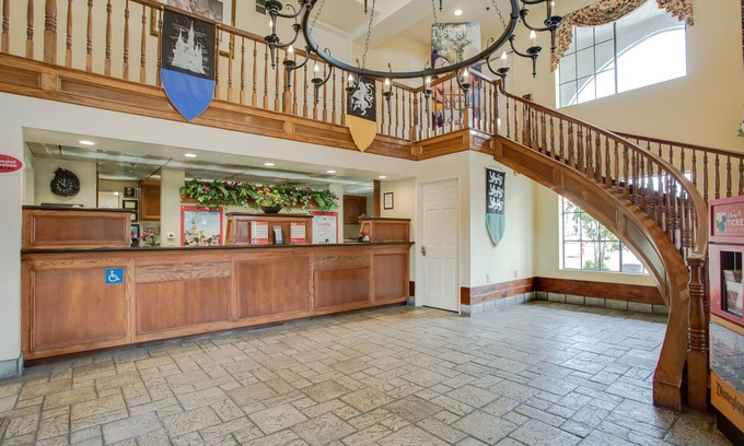 Anaheim Resort Hotel | Castle Inn and Suites
