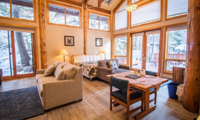 Estes Park Cabina | Castle Mountain Lodge
