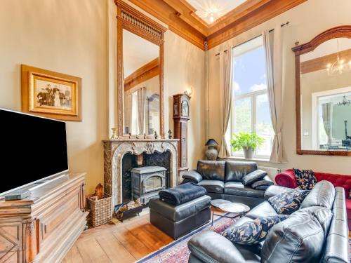 Gesves Casa | Castle with wellness and zipline, cleaning included