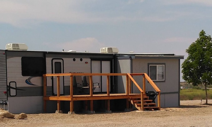 Thompson Casa | Alquiler Ballard RV Park 5th Wheel