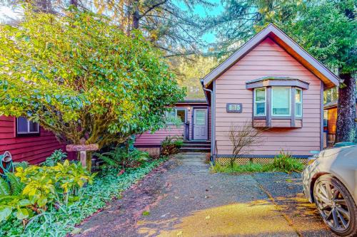 Brookings Casa | Catch a Wave, B-15