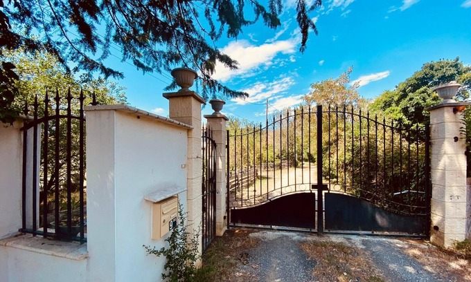 Esperaza Cabaña | CATHAR Gite en OCCITANIA