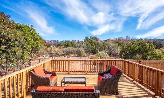 West Sedona Apartamento | Cathedra Vista - 2BR Unit, Deck, BBQ, Views