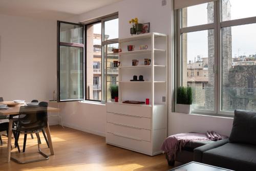 El Born Apartamento | Cathedral Charm on Via Lantana