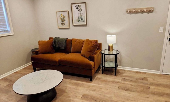 Joslyn Castle Apartamento | Cathedral View 10-Cozy Urban Living Near UNMC