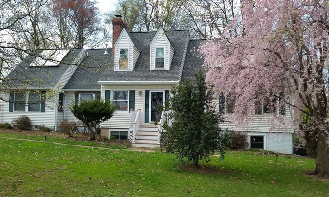 Lovettsville Casa | Catoctin Valley Country Home