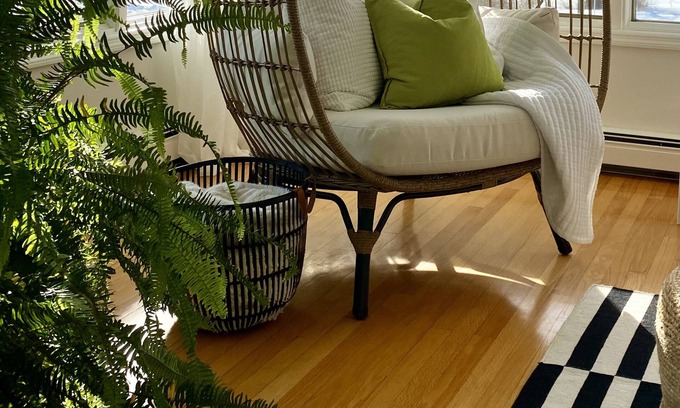 Freehold Apartamento | Catskill Mountain View-Private Deck-Golf/Skiing