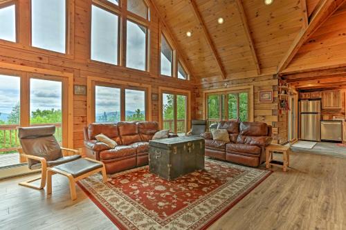 Prattsville Casa | Catskills Home with Deck and Game Room 14 Mi to Ski!