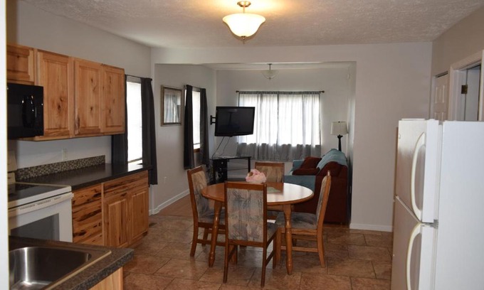 Cattaraugus Apartamento | Cattaraugus, Your home away from home!