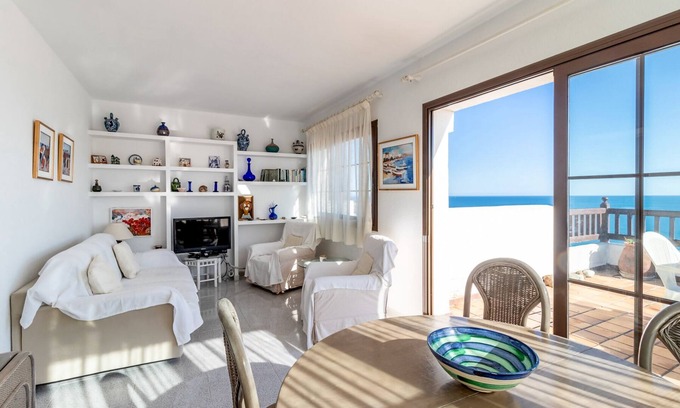 Llanca Apartamento | Cau del Llop 77 - Ático con terraza y vistas