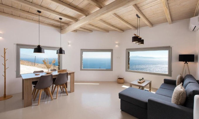 Tinos Villa | Caval Residences