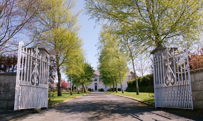 Newry Casa | Cavan House - Casa de campo georgiana de lujo al pie de las montañas de Morne