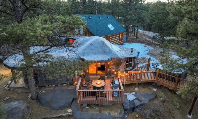 Florissant Cabina | Cave Cabin-Hot Tub -Fire Pit -MTN Experience