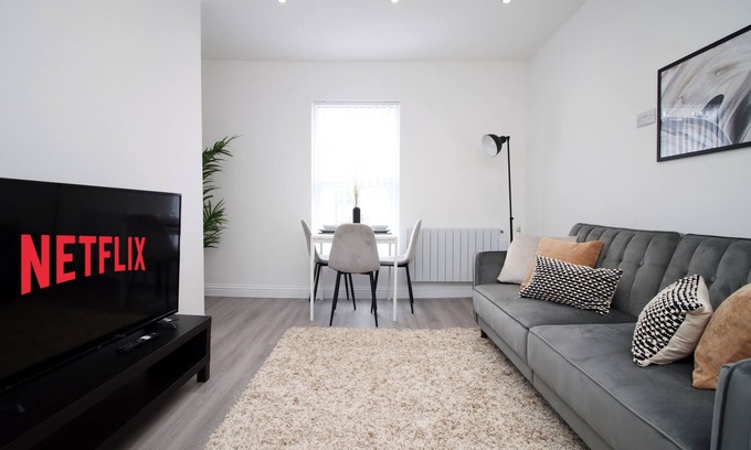 Newport Apartamento | Caxton Place by Tŷ SA