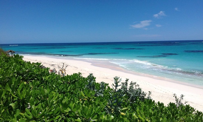 Governor's Harbour Casa | Cayo Loco 1 Bedroom Home