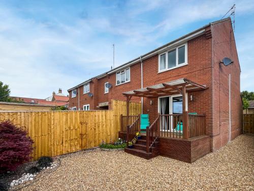 Cayton Casa | Cayton Cove Cottage