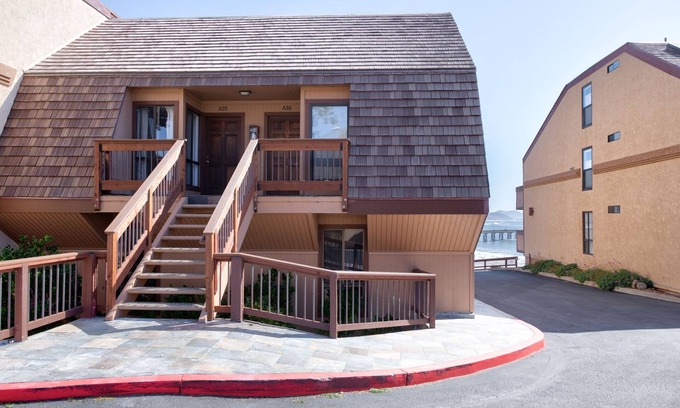 Cayucos Condominio | Cayucos Oceanfront Condo
