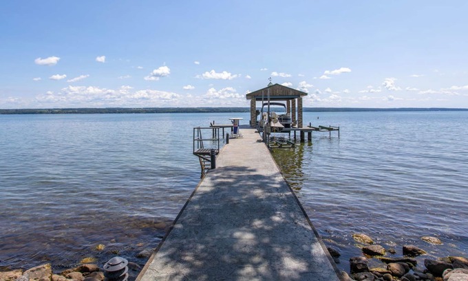 Town of Varick Casa | Cayuga Belle: Gorgeous Cayuga Lake Estate! Fabulous Views!