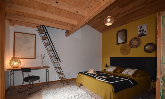 Thaire Casa | Caza3 DelSol House 1 to 6 people 10min from the Sea Chatelaillon-Plage and La Rochelle
