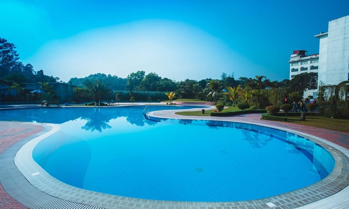 Dhaka Division Complejo | CCULB Resort & Convention Hall