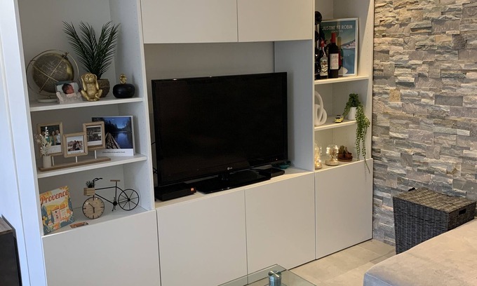 Tournon-sur-Rhone Apartamento | Ce Logement Familial est Proche de Toutes Commodités et Sites Touristiques