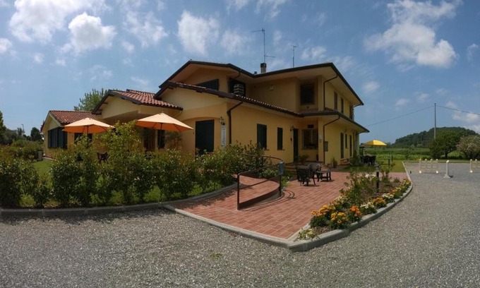 Massarosa Hotel | Cecco di Nara