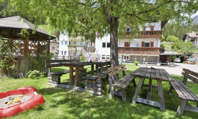 Fontanazzo Apartamento | Apartamento Cecilia (CPO393) en Campitello - 4 personas, 2 dormitorios