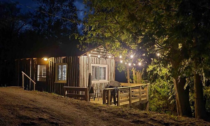 North Frontenac Casa | Cedar Cabin - North Frontenac Lodge