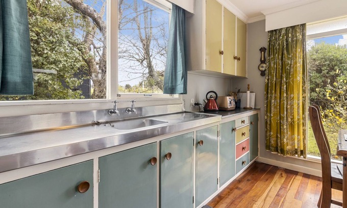 Te Rangiita Cabaña | CEDAR COTTAGE - TAURANGA TAUPO HOLIDAY HOME in Lake Taupo