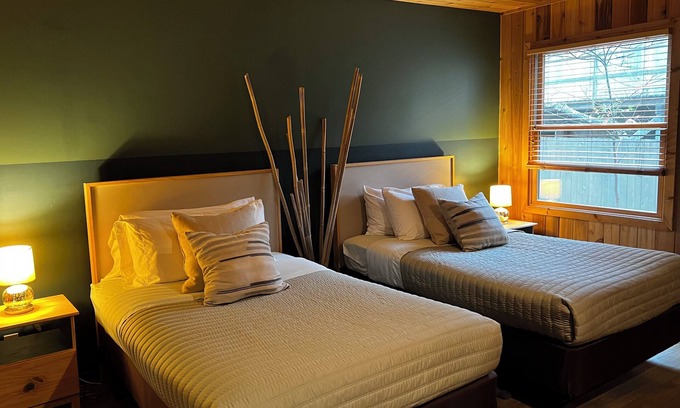 Fire Island Pines Casa | CEDAR DUNES - Forest Bedroom in the Pines