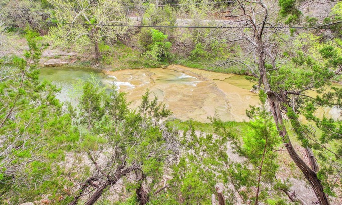Davis Apartamento | 'Cedar Falls Cabin 3' Next to Turner Falls Park