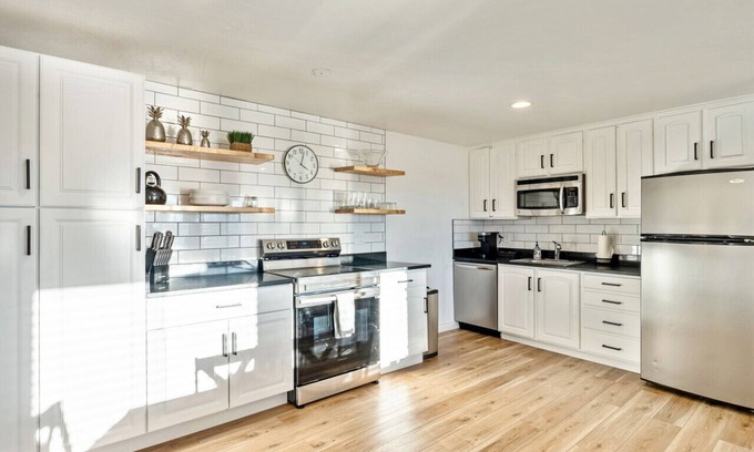 Cedar Hills Condominio | Cedar Hills Haven | Patio | Sleeps 6 | VIEWS