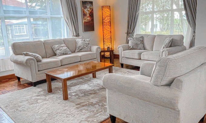 Athi River Casa | Cedar.......
