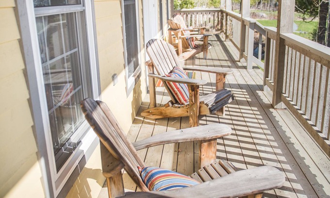 Meaford Casa | Cedar Lodge Un hogar íntimo lejos de casa al otro lado de la calle es Georgian Bay