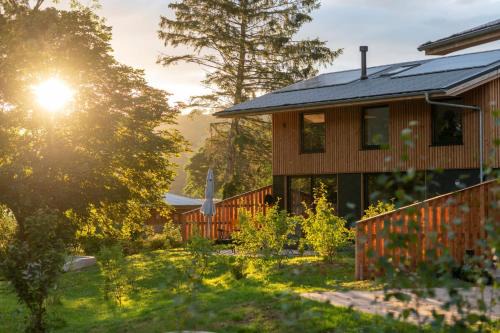 Westbrook Court Casa | Cedar Lodge