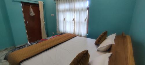 Almora Casa | Cedar Serai Homestay