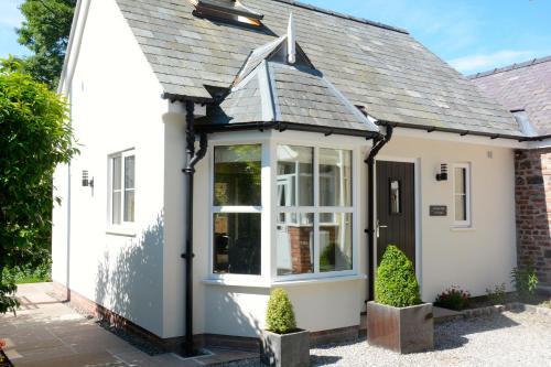Ruthin Casa | Cedar Tree Cottage