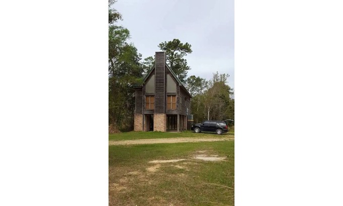 Biloxi Cabaña | Cedarhaven - Waterfront Cottage
