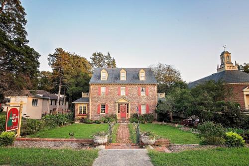 Williamsburg Cama Y Desayuno | Cedars of Williamsburg Bed & Breakfast