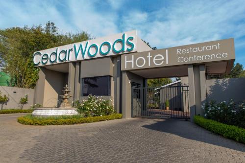 Woodmead Hotel | CedarWoods of Sandton