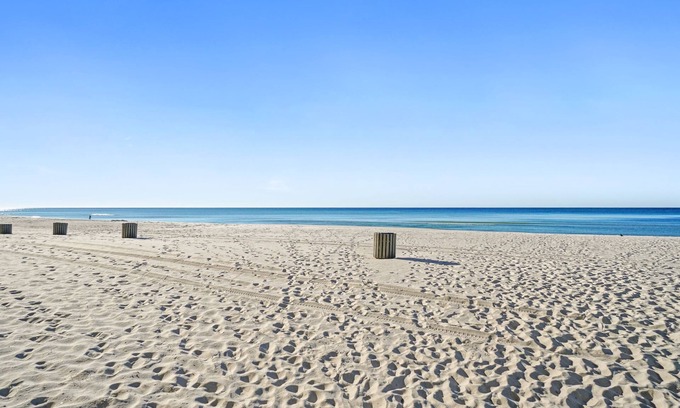 Miramar Beach Condominio | Celadon Beach Resort by Panhandle Getaways