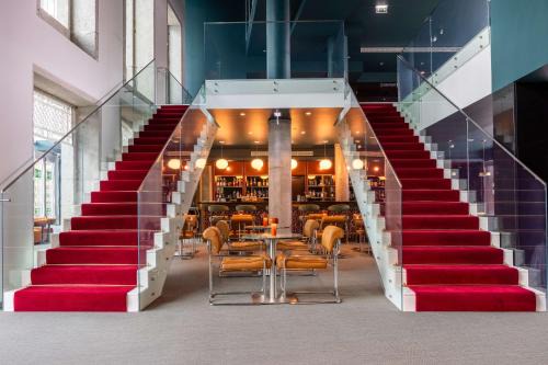 Centro / Baixa Hotel | Cenica Porto Hotel, Curio Collection By Hilton