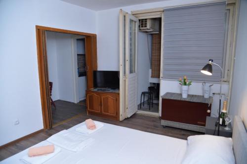Mladenovac Apartamento | Centar INN