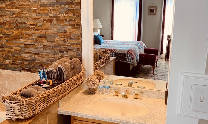 Conneaut Cama Y Desayuno | Centennial Inn Bed & Breakfast
