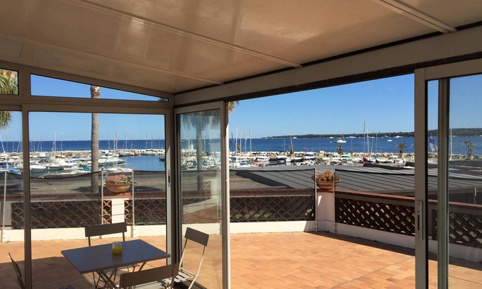 Pointe Croisette Casa | NUEVA Cannes Centro frente a la playa reformado, terraza con vistas al mar